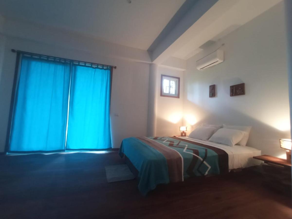 La Luciernaga Big Creek Bed & Breakfast Бокас дел Торо Екстериор снимка