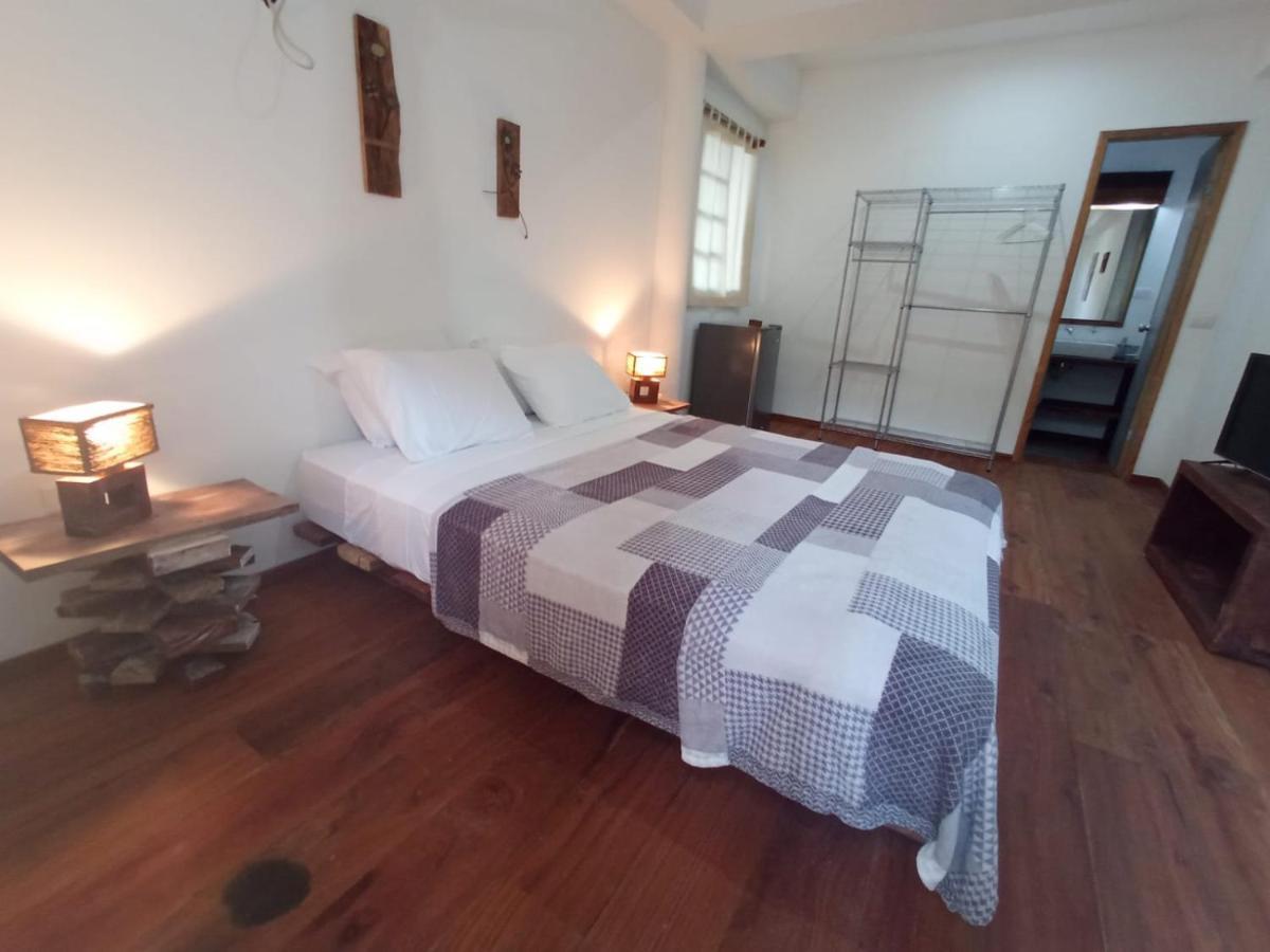 La Luciernaga Big Creek Bed & Breakfast Бокас дел Торо Екстериор снимка